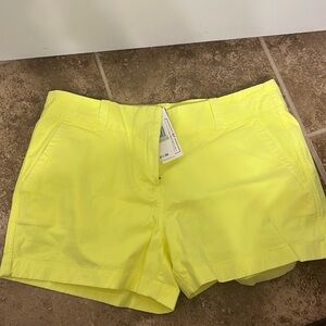NWT size 8 yellow VV shorts